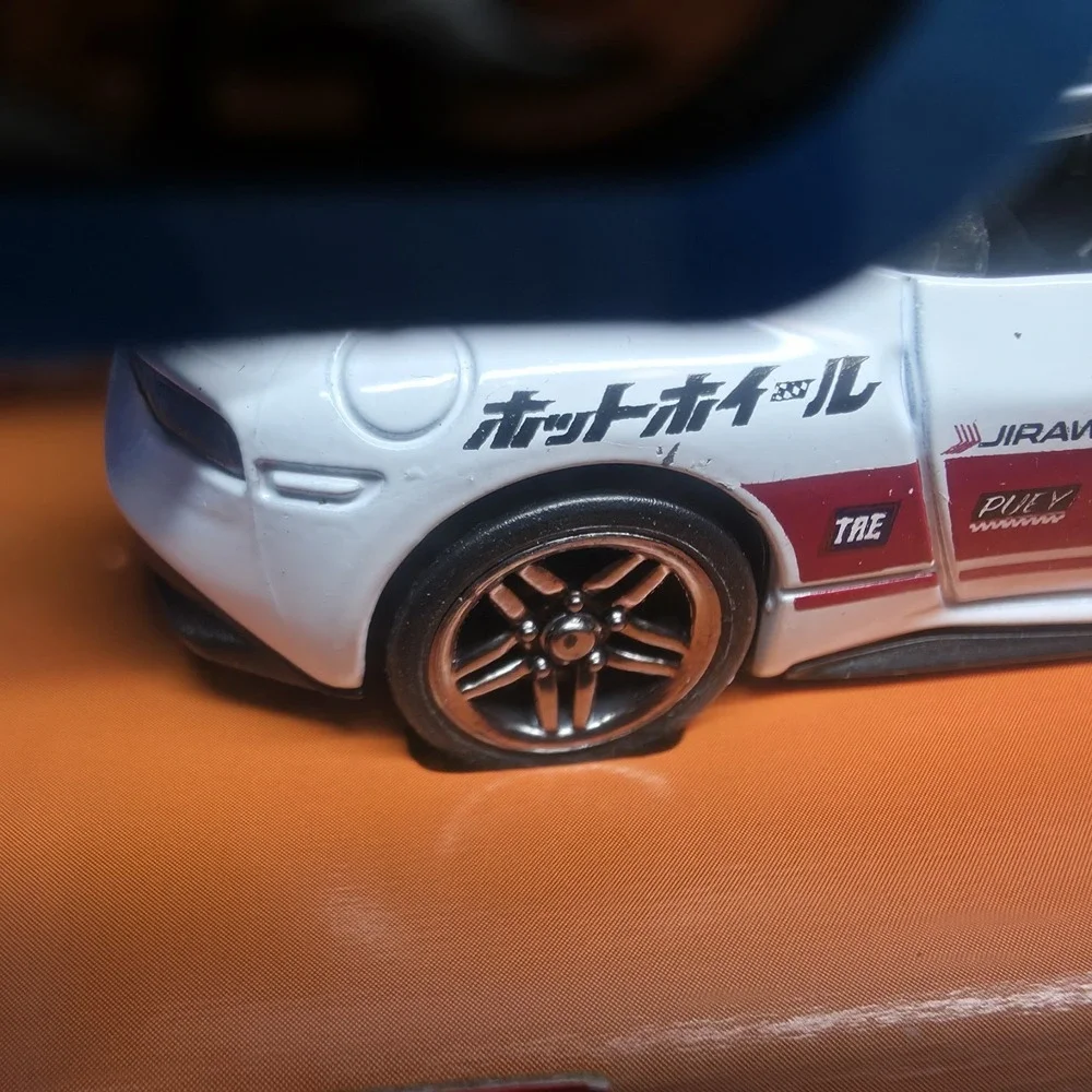 Hot Wheels 2023 Nissan Z Custom Pull-Back Speeders HW Drift 04/04 HYT45 NEW